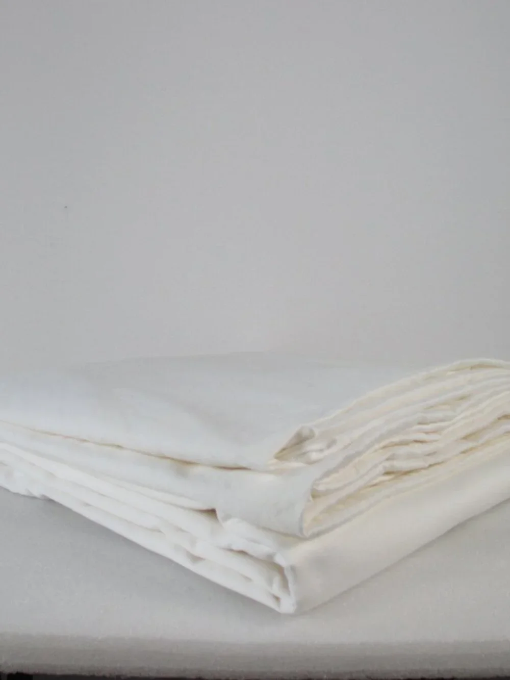CALIFORNIA DESIGN DEN ivory full other